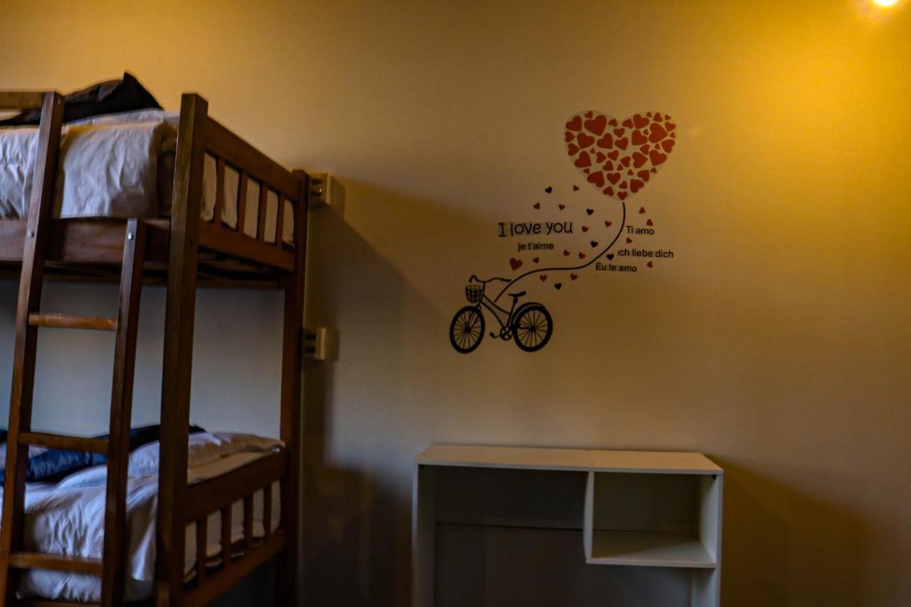 Lobo Hostel Ла-Пас Экстерьер фото