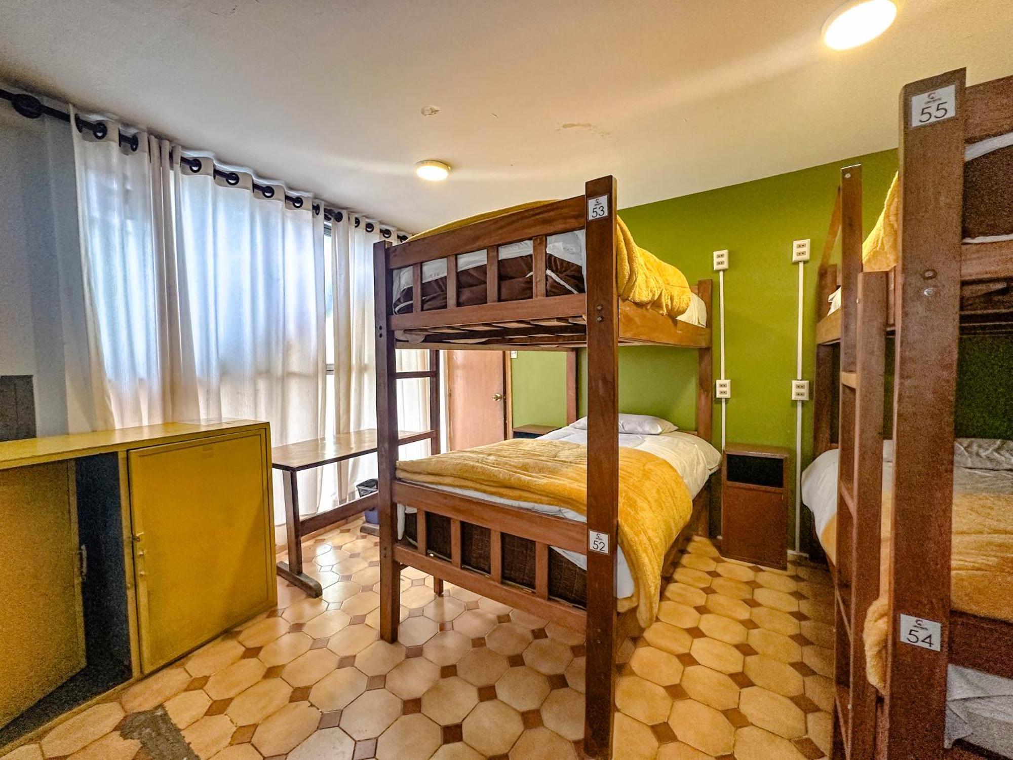 Lobo Hostel Ла-Пас Экстерьер фото